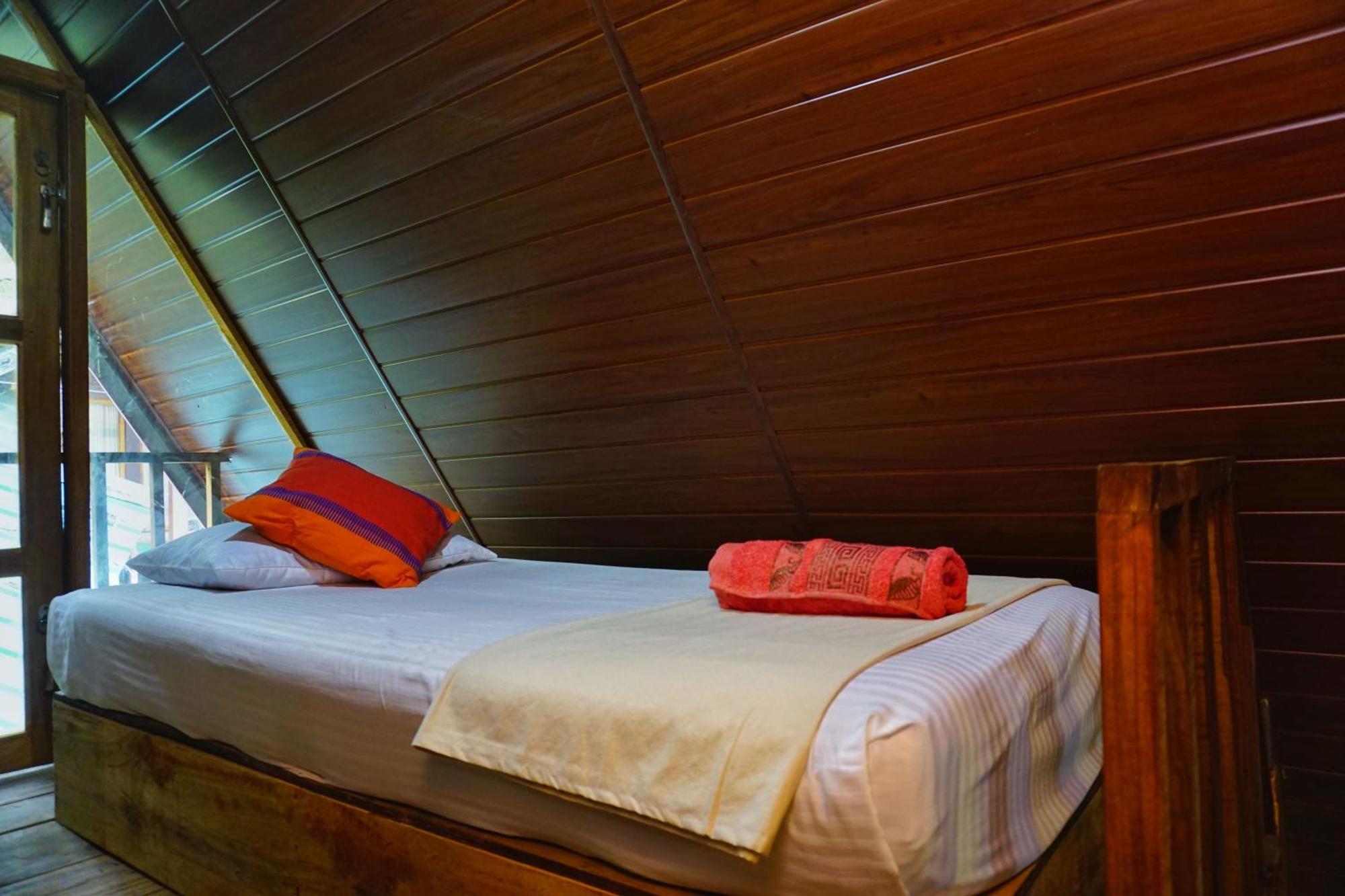 Sky Villa Сигирия Экстерьер фото